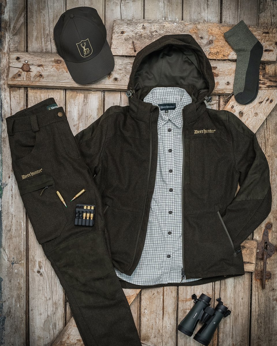 NEW from DEERHUNTER: Experience the warmth of natural wool combined with the functional design of the three-season Tatra series: bit.ly/4e6XykO
#Deerhunter #deerhunter_eu #huntingwear  #new #justlanded #huntready #wool #performancewear