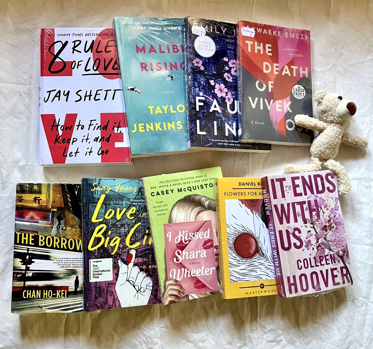 acozyattic's tweet photo. 📖 : books for sale ⋆.˚ ᡣ𐭩 .𖥔

- 8 rules of love
- malibu rising 
- the borrowed
- love in the big city
- it ends with us
- i kissed shara wheeler
- flowers for algernon
- fault lines
- the death of vivek oji

# wts novel book eng english want to sell jual preloved beli buku https://t.co/iKYhRB6ECF