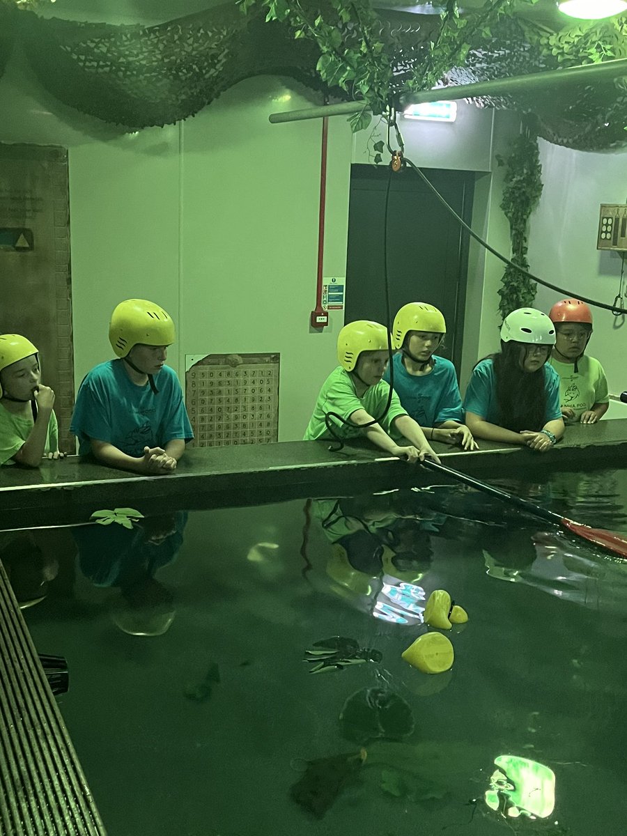 A successful day 2 with <a href="/BG_Foxes/">Foxes @ Burton Green Primary</a> all set for day 3 on the lake 🛶