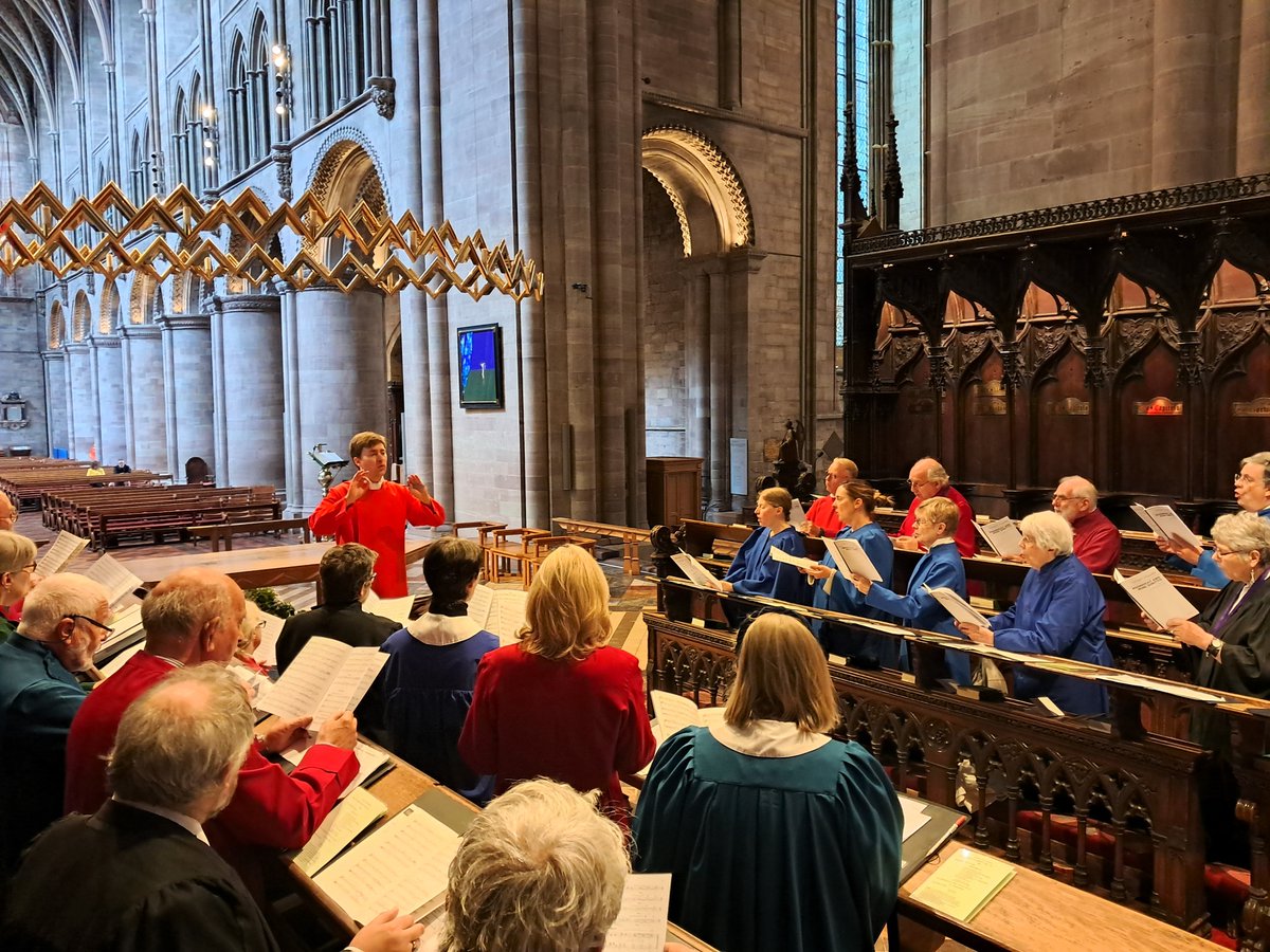 Sing with an RSCM Voices Choir!

The RSCM Voices Choirs season is about to begin. You could be part of their sound, singing new repertoire in inspiring places!

We have Voices Choirs based regionally across the UK.

Find out more at ow.ly/SZ5e50TkbUk