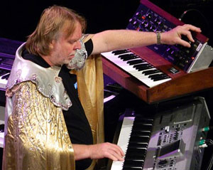DID YOU KNOW HE WAS A FREEMASON ?

RICK WAKEMAN

Rick became a Freemason in 2007. The support that he received from the Lodge when his father passed away became a catalyst for him to join Chelsea Lodge, No. 3098, known as the “Entertainers’ Lodge”

#famousfreemasons #rickwakeman