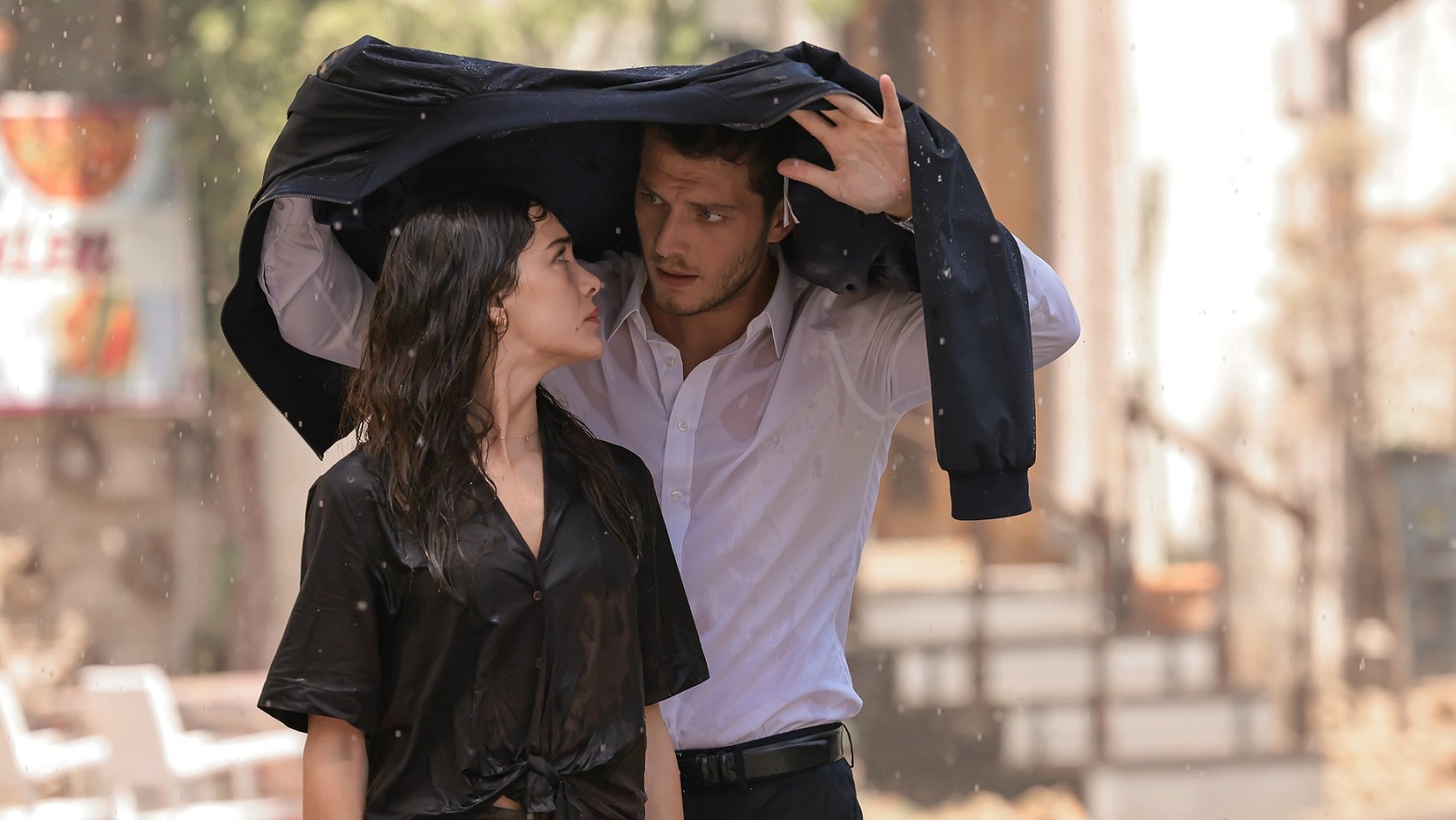 GXLmDVlWEAADZTu?format=jpg&name=large