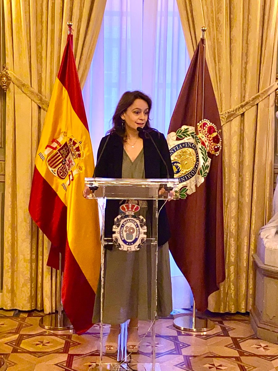 Universidad Politécnica de Madrid (@la_upm) on Twitter photo La viceconsejera de Educación de <a href="/ComunidadMadrid/">Comunidad de Madrid</a> <a href="/AnaRadMo/">Ana Ramirez de Molina</a> pone en relieve la importancia de este tipo de formación para profesorado.
#somosUPM <a href="/RAI_Ingenieria/">Real Academia de Ingeniería</a> <a href="/Mujeringenieria/">Mujer e Ingeniería</a> <a href="/unicomplutense/">Complutense</a> <a href="/ICEUPM/">Instituto de Ciencias de la Educación - U.P.M.</a> La viceconsejera de Educación de <a href="/ComunidadMadrid/">Comunidad de Madrid</a> <a href="/AnaRadMo/">Ana Ramirez de Molina</a> pone en relieve la importancia de este tipo de formación para profesorado.
#somosUPM <a href="/RAI_Ingenieria/">Real Academia de Ingeniería</a> <a href="/Mujeringenieria/">Mujer e Ingeniería</a> <a href="/unicomplutense/">Complutense</a> <a href="/ICEUPM/">Instituto de Ciencias de la Educación - U.P.M.</a>