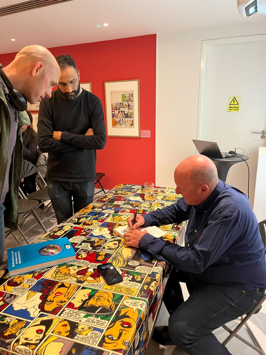 Last night at <a href="/Cartoonmuseumuk/">The Cartoon Museum</a> celebrating #MagicRealms! 🧙

<a href="/ian_livingstone/">Ian Livingstone</a> talked all things Fighting Fantasy, Dice Men, AND his invite-only gaming club, which has published over 600 weekly newsletters!

Discover the magic on unbound.com: unbound.com/books?search=d…