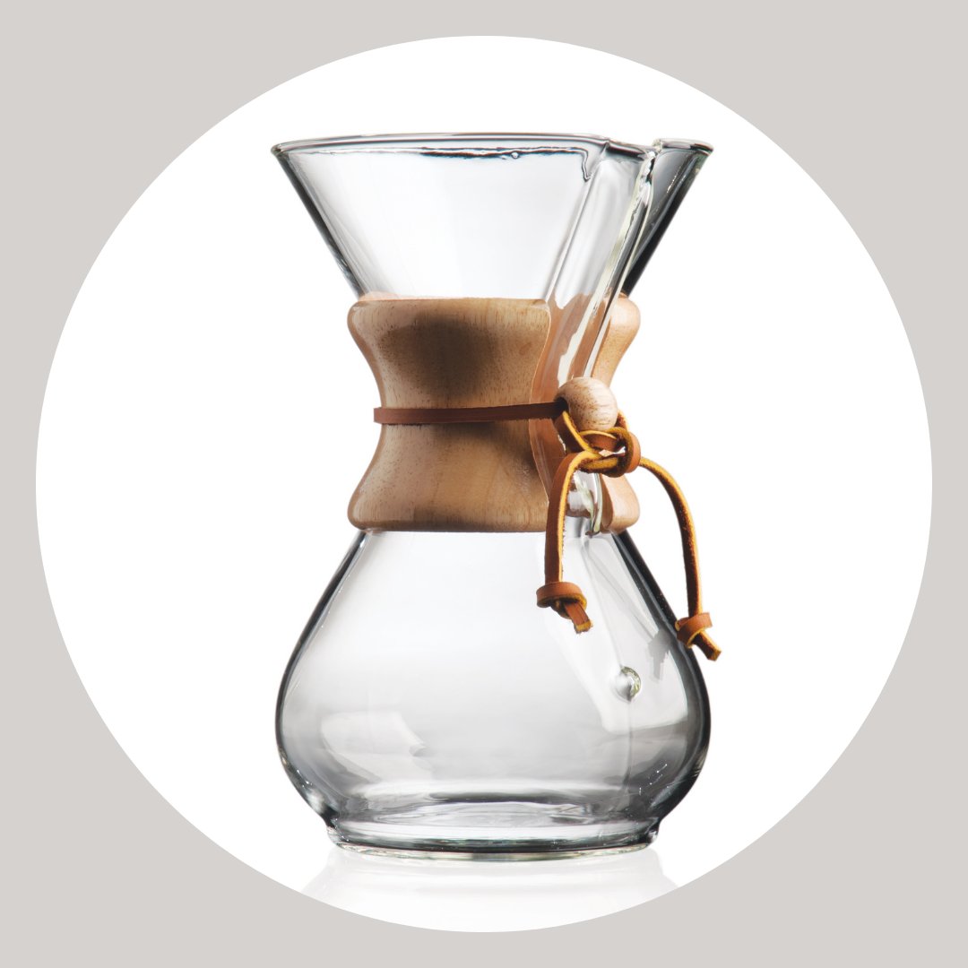 Create clear, pure, flavourful coffee without bitterness or sediment with the true classic: Chemex

Simple and perfect for home use: jesuk.com/shop-by-brand/…
