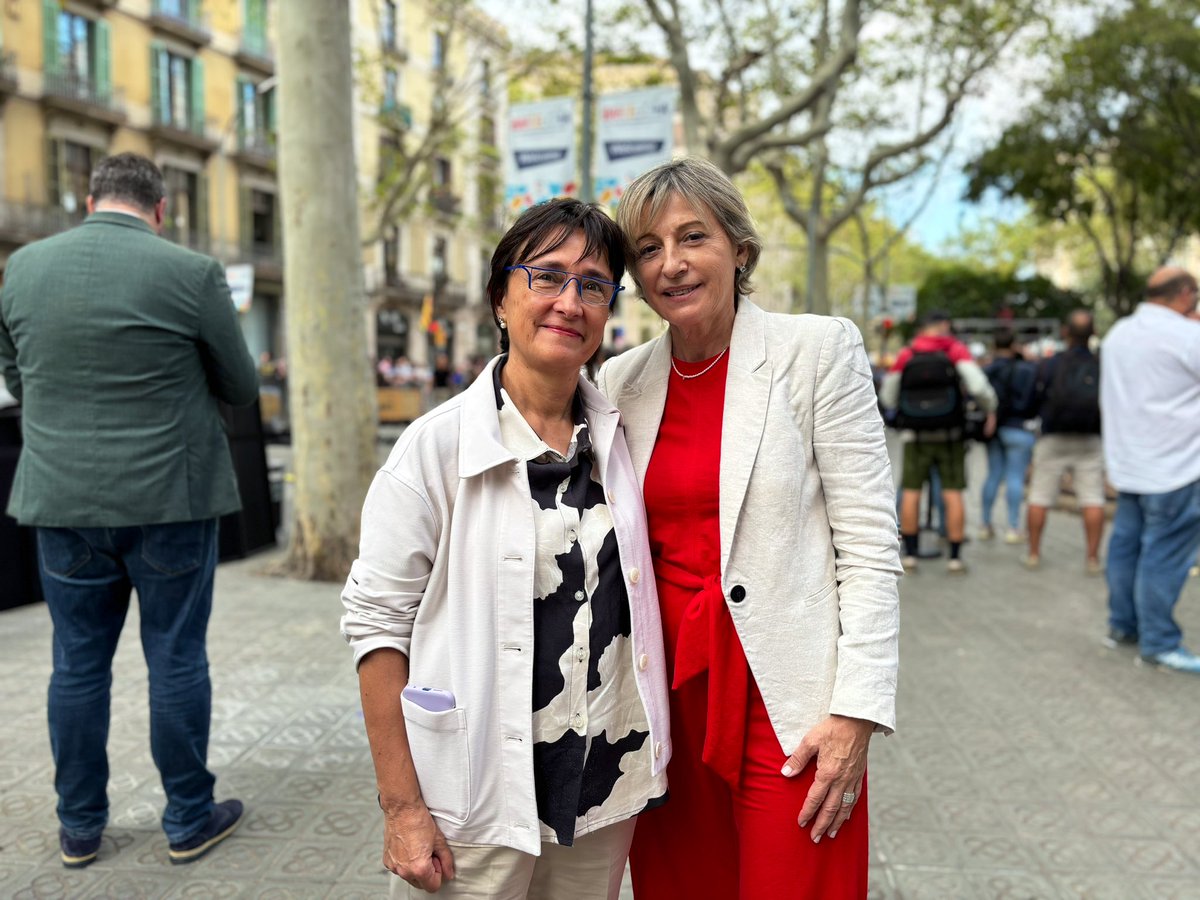 EFAparty's tweet image. One year more, we join the celebrations of the Catalan National Day in Barcelona with our friends from @Esquerra_ERC. 

We will always stand next to the Catalan people striving for democracy and the right to self-determination! ✊🏼