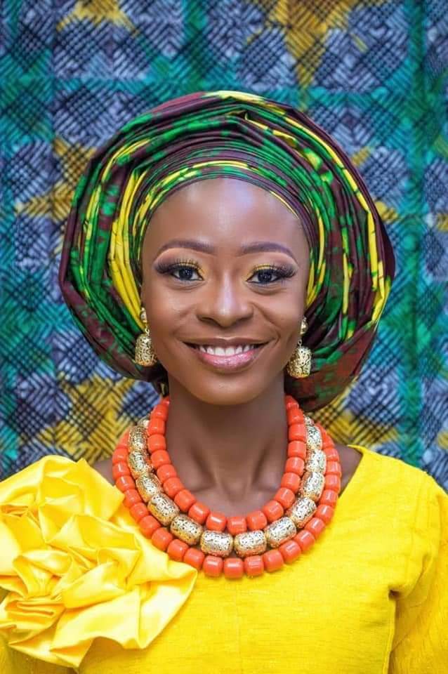 Iwolandhub's tweet image. @AderonkeIdea, a proud CEO of @IdeaTextile . She is also a loyal top fan of Iwoland Hub, who has consistently shown her support.

With her industrious spirit, hard work &amp;amp; intelligence, Aderonkẹ has grown her brand into the most trusted &amp;amp; reliable source of quality Adire in Osun