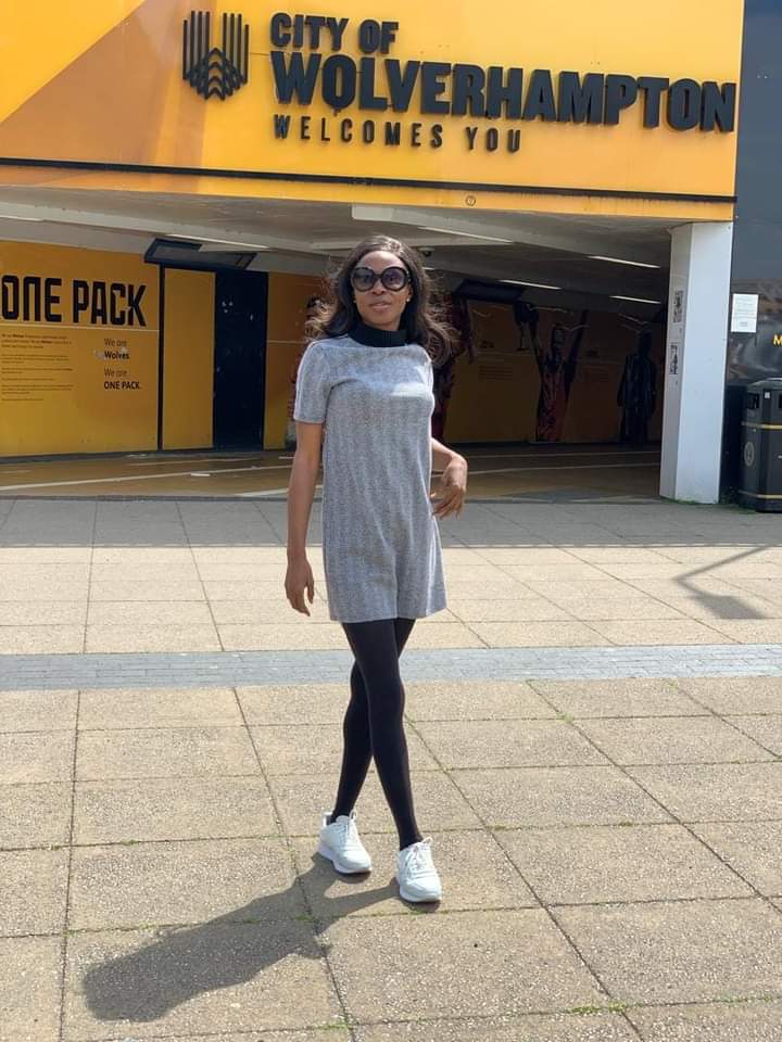 Iwolandhub's tweet image. 🎓 A Journey of Excellence: Celebrating Busari Aderonke Adesewa&apos;s MBA Graduation 

Today, we proudly celebrate a shining star from Iwoland, Busari Aderonke Adesewa, as she graduates with an International Master of Business Administration from the University of Wolverhampton, UK.