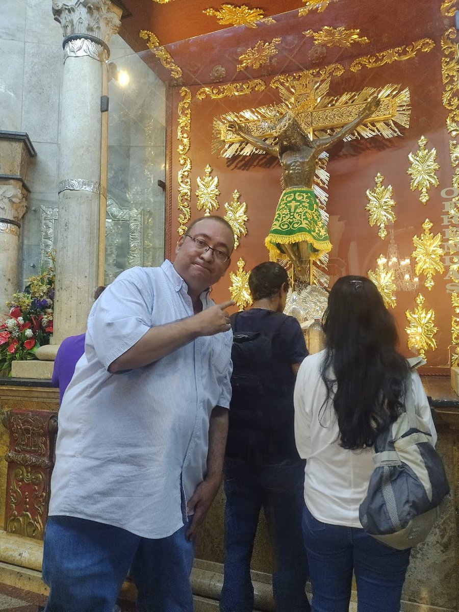 salsagorda's tweet image. #diaeespecial en #bugavalle en el #señordelosmilagros @seguidores @destacar