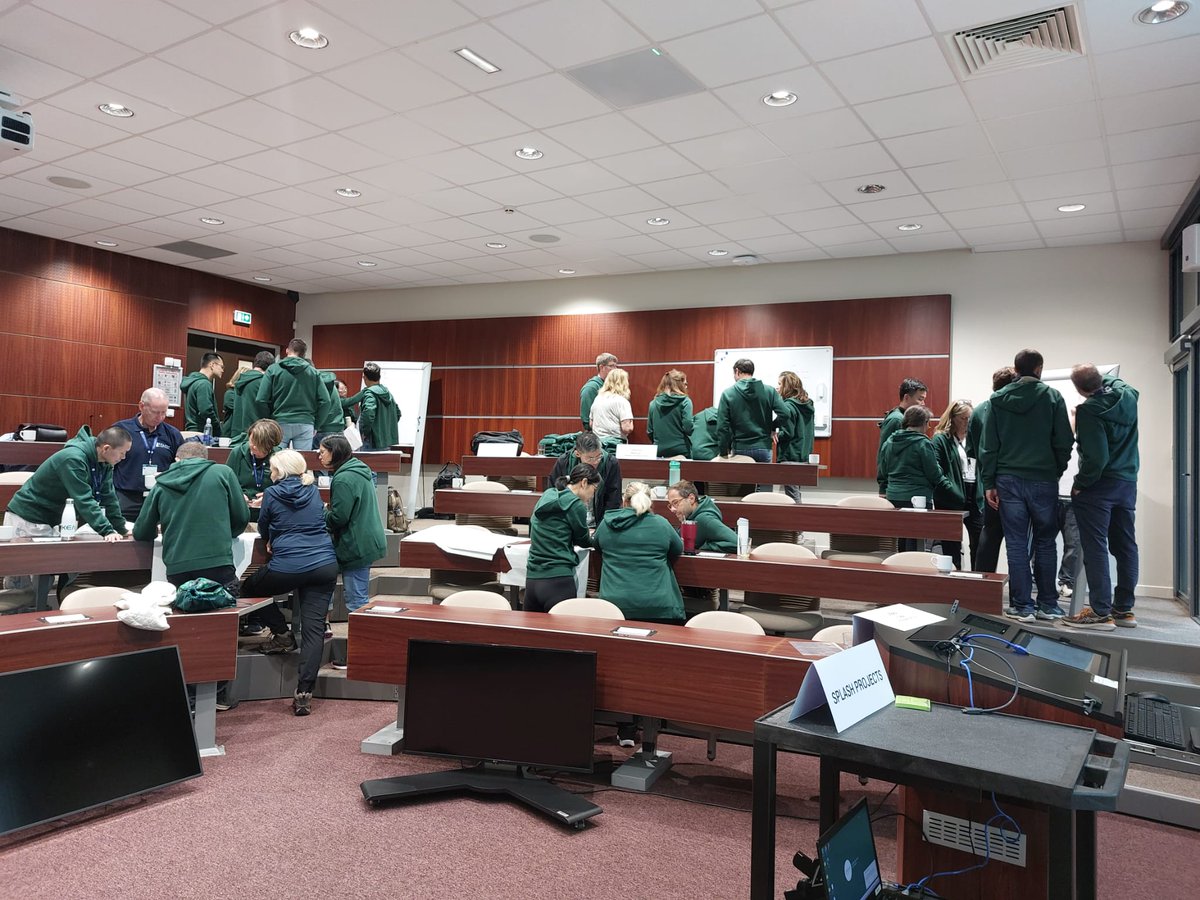 Splash_Projects's tweet image. If you were given 8 hours to build a play park with your colleagues and had never used a tool in your life, how would you approach the challenge?!

This is what 46 @INSEAD Executive Education professionals are tasked with today!

#leadershipdevelopment #teamlearning