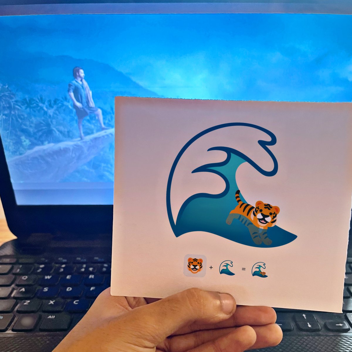 Google India tweet media