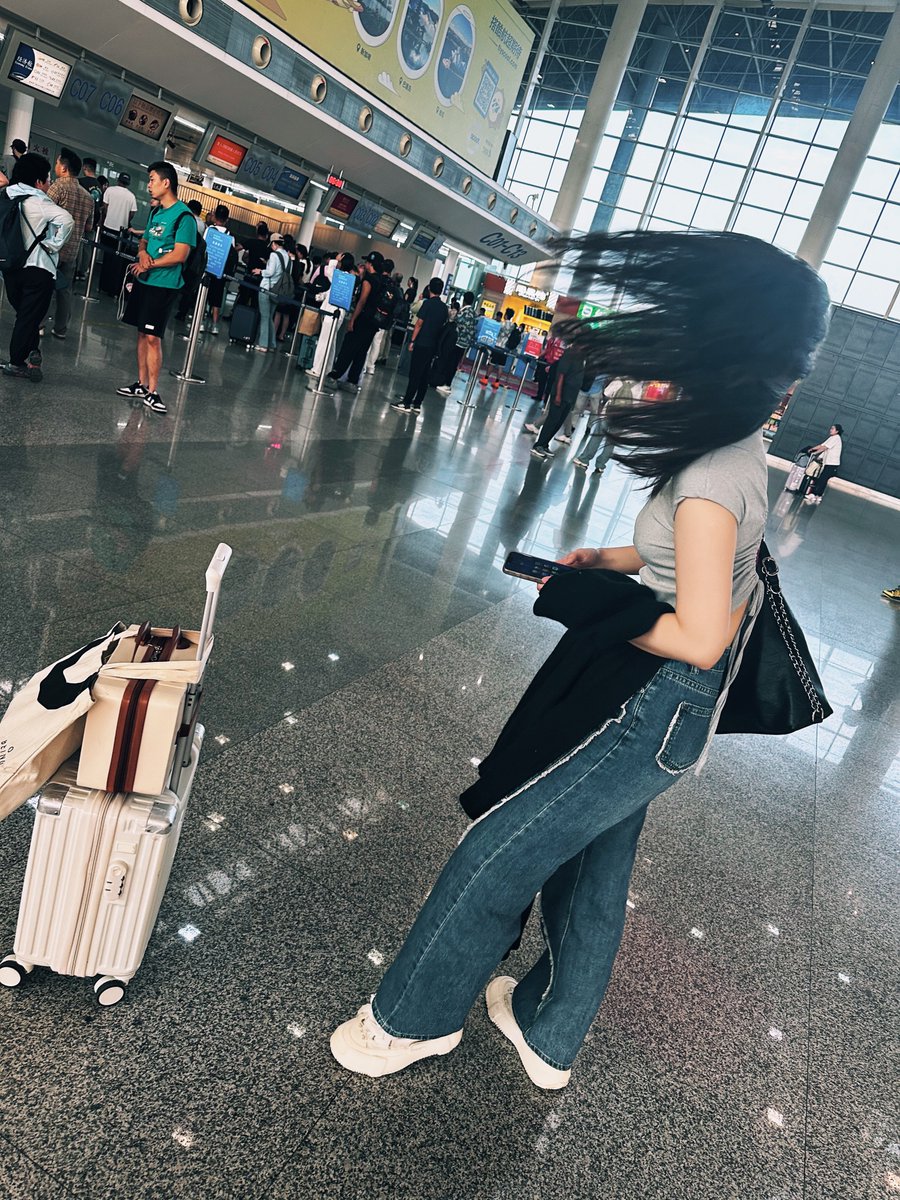 凌晨四點半啓程
下午三點抵達 https://t.co/XY1KB4UKGk