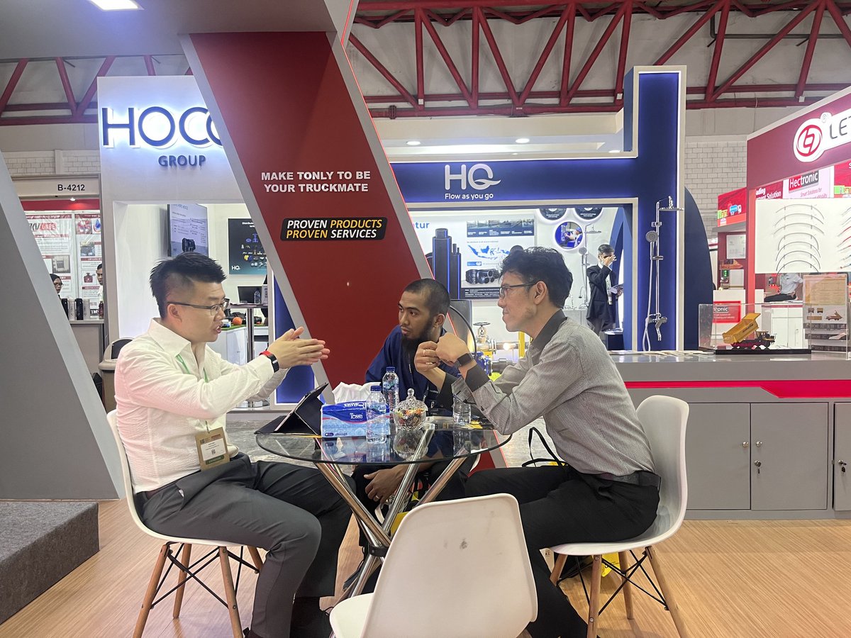 TONLY Heavy tweet media