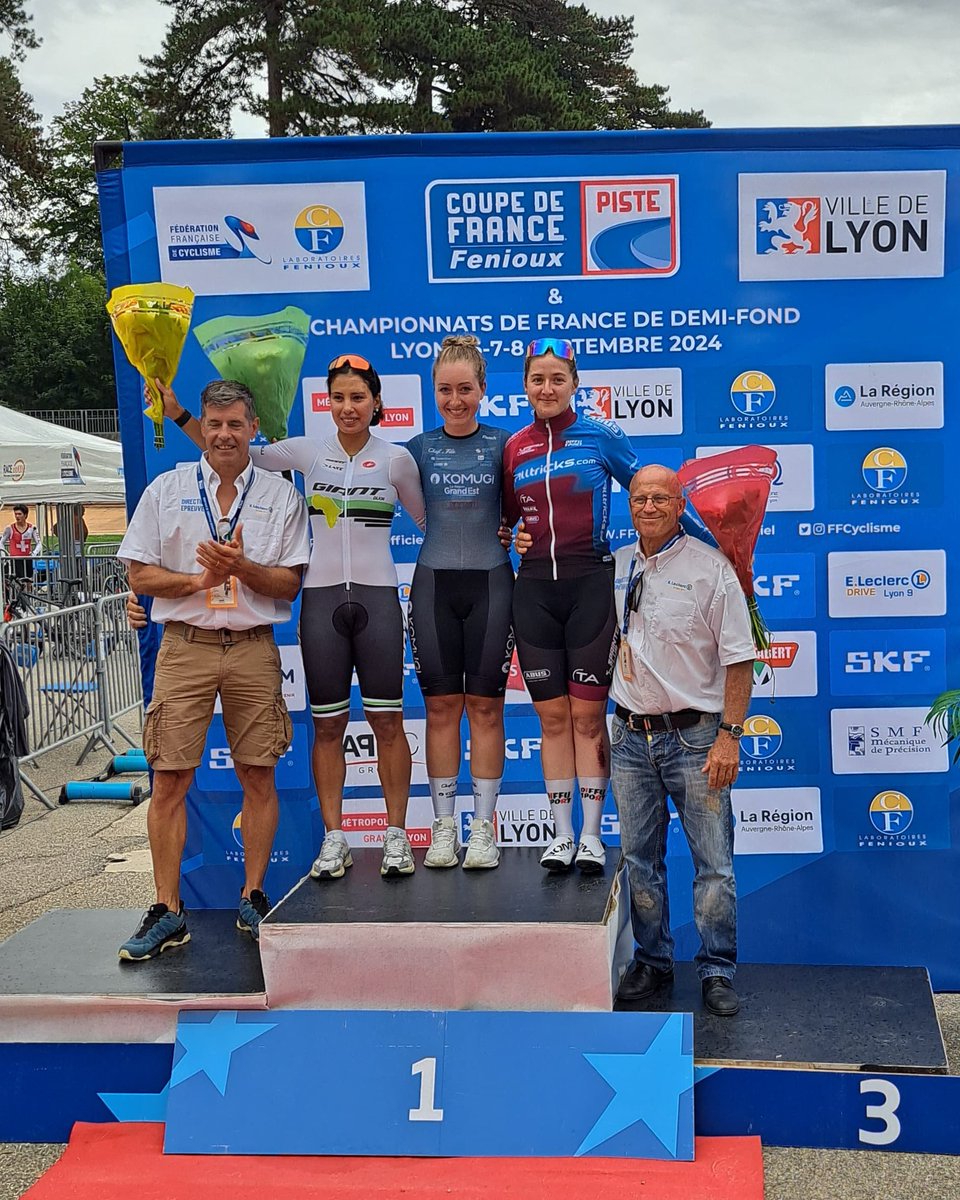 Fabienne Buri remporte l'Omnium sur la piste à Lyon 🔥

Notre pistarde suisse a profité d'un week-end sans course sur route pour  participer à trois épreuves sur piste : la course aux points, la madison  et l'omnium 🚴‍♀️

#WeAreOne