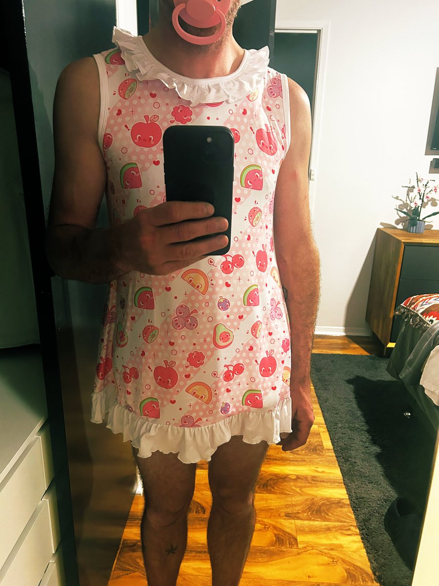 New nightie arrived just in time for my little <a href="/KangaCon/">KangaCon</a> holiday 😊