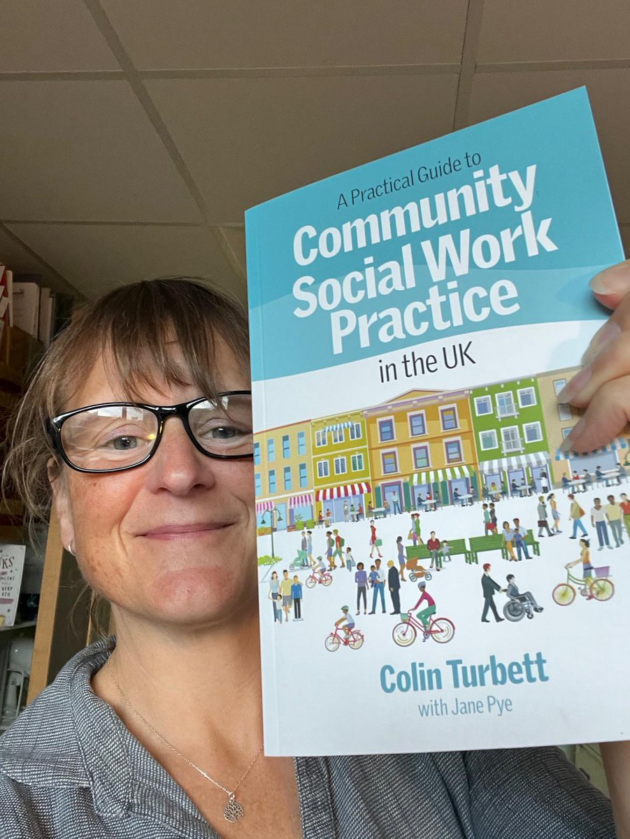 Pleased that my brilliant collaborator @JanePye of <a href="/LancasterUni/">Lancaster University</a> has at last got her copy! Helping get message across that a turn back to community is sorely needed to reset social work in the UK. Our book available from <a href="/policypress/">Policy Press</a> <a href="/BASW_UK/">BASW</a> <a href="/ScotsSW/">SASW</a> <a href="/socworkscot/">Social Work Scotland</a> <a href="/fergalSWCDA/">Fergal O'Brien</a>