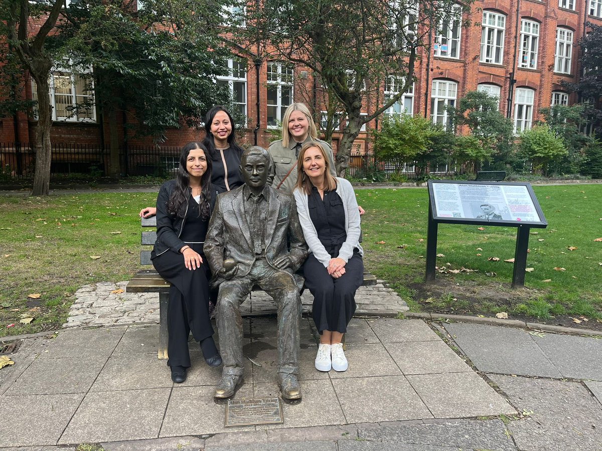 Excellent conference @AIMS_RSF with <a href="/DECODEproject2/">DECODE project</a> to share #AI research in Manchester. Grt opportunity to share ideas in co-producing data visualisations and promote LD in research. We even met Alan Turing <a href="/RKousovista/">Rania Kousovista</a> <a href="/navjotkaur_nav/">Navjot- Kaur</a> <a href="/RabbitteSarah/">Sarah Rabbitte 🐰</a> <a href="/Dr_S_Kumar/">एस. कुमार</a> <a href="/AnnieBannister/">Annie Bannister</a>