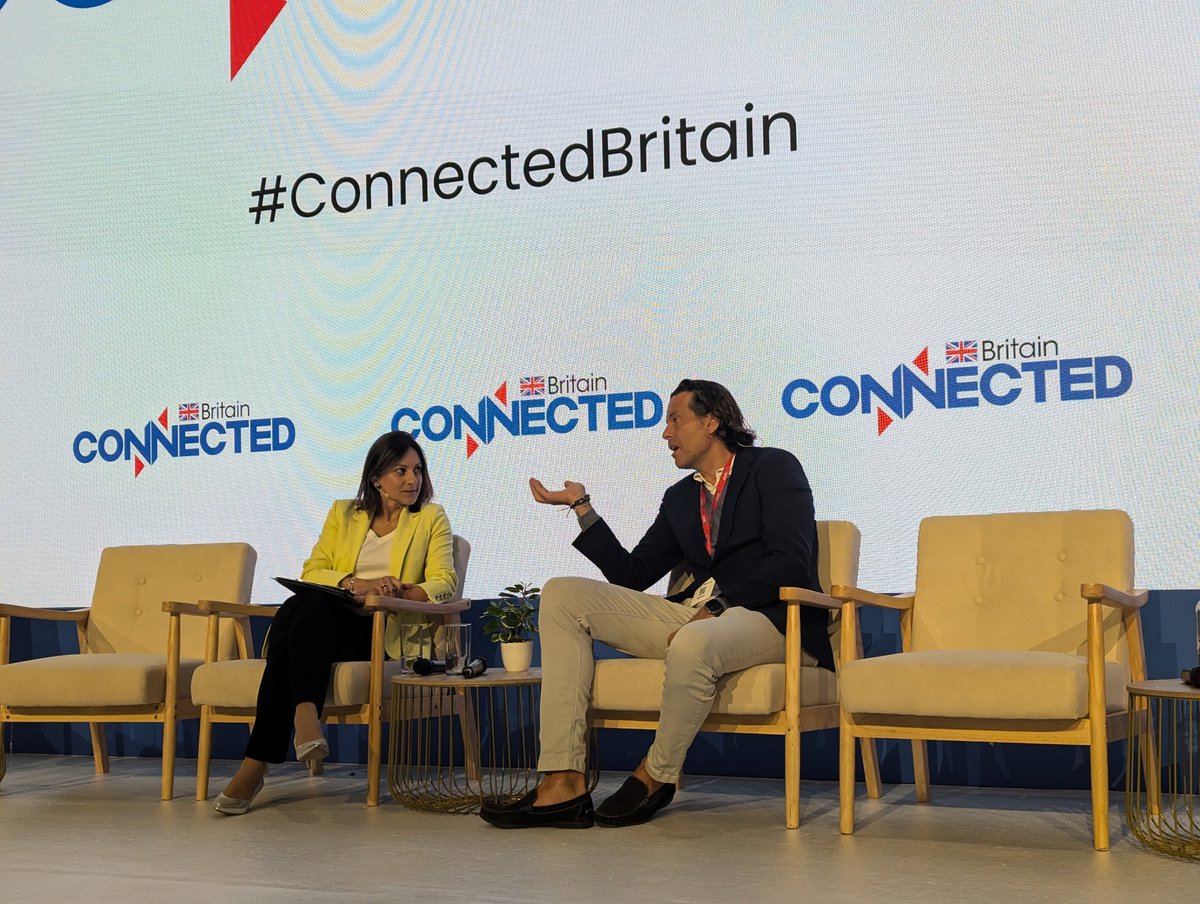 🗣️ <a href="/Sasha_Beltran/">Sasha Qadri</a>: I hear from your colleagues that you have a challenger mentality. Can Virgin Media challenge Openreach?

🗣️ <a href="/LutzSchueler/">Lutz Schüler</a>: Well, I am German, just look at Bayer Leverkusen last year? 

👀⚽🇩🇪

#ConnectedBritain