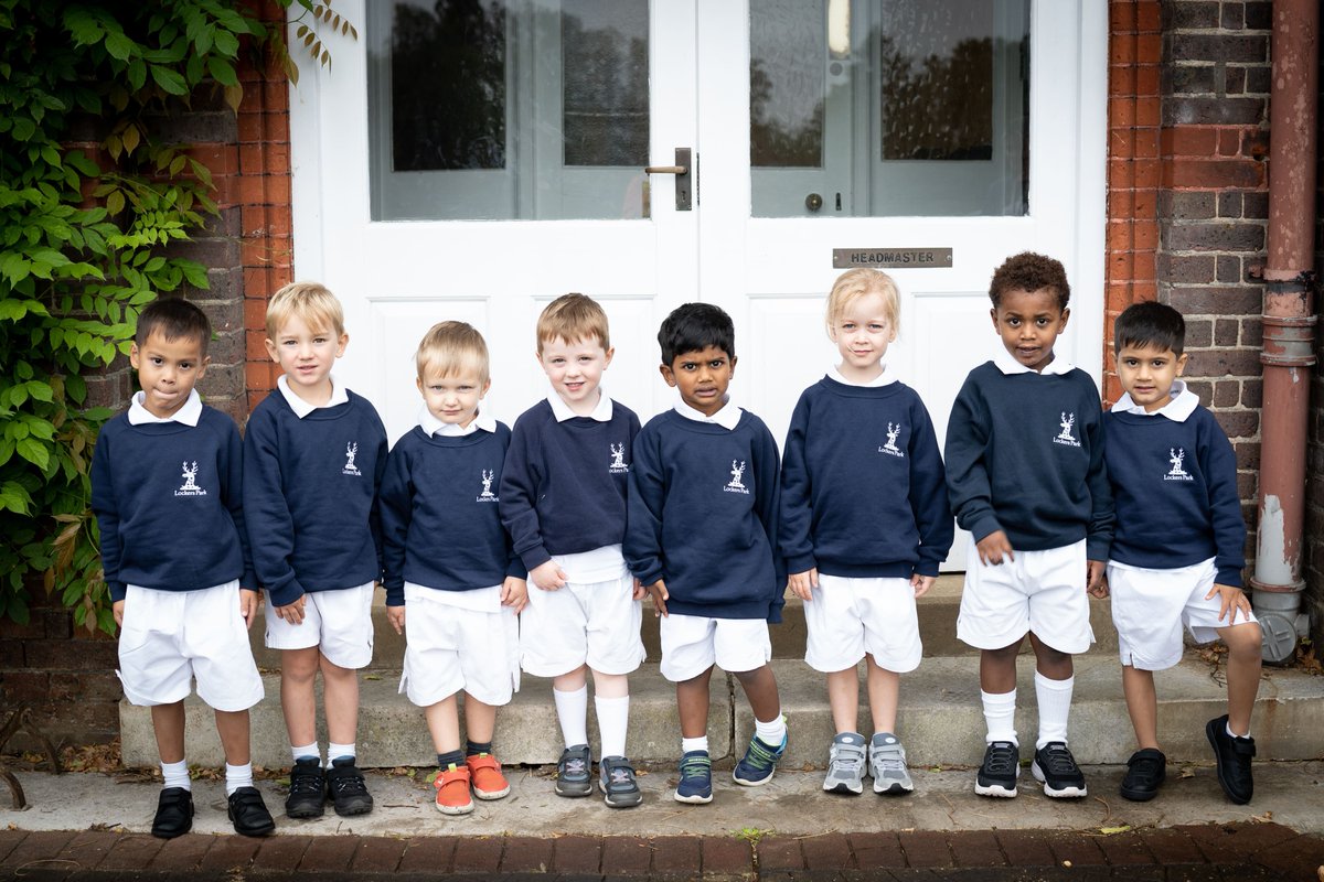 Lockers Park School tweet media