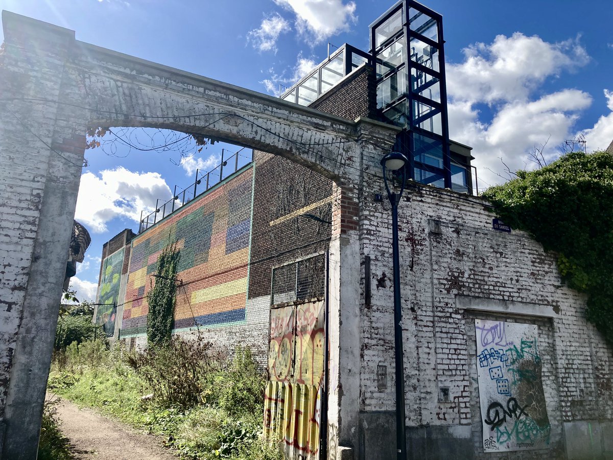 timofnewbury's tweet photo. Today has mostly been out #streetart in Roubaix part 1 #street art Roubaix #ArtUrbainRoubaix #iloveRBX https://t.co/RlXM2VnCet