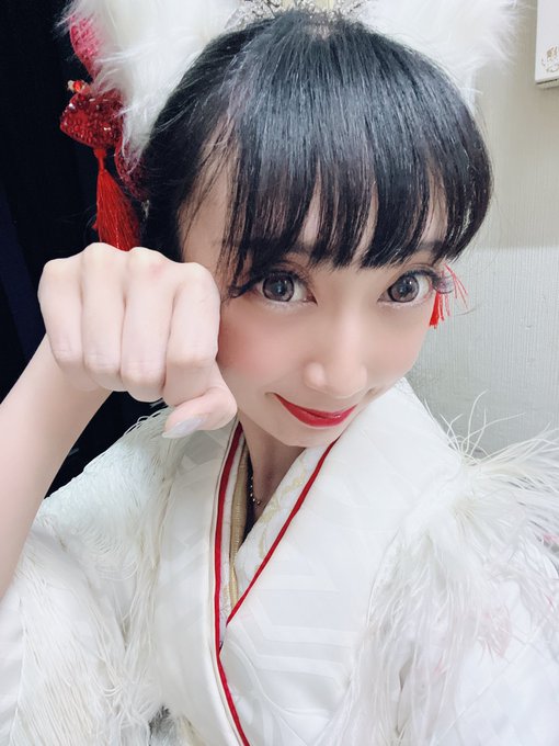 川崎ロック座初日ありがとうございます❣️初めての8香盤、久しぶりのこんこんであたふたでしたが皆様のおかげで無事に1日終えました💖こんこんの復活を喜んでくださったりDaydreamの頃の思い出を教えて頂いたりして嬉しかった🥹今週も元気もりもりふぁいてぃーん❣️