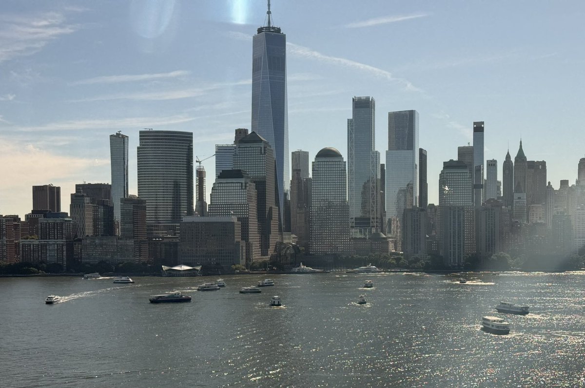I saw these boats gathering in the Hudson earlier, seemingly engaging in a ceremony.  At first I wondered why, then I remembered today’s date. #NeverForget