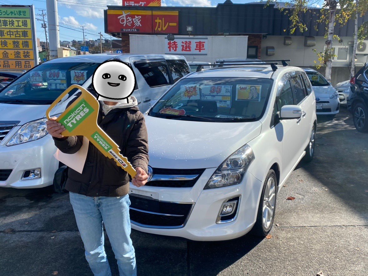 denkuma12's tweet image. 相場が安いからって価値ないとバカにしたり自分の車の方が高いってイキる人いるみたいですが、245馬力サンルーフ付の8人乗りミニバンが35万で買えたとかマーチ12SRが8万で買えたとかで喜んでる人なので高い車自慢よりも安く買えた自慢の方が興味あります