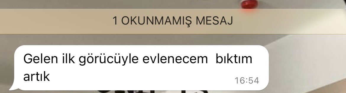 siyahasiluett's tweet photo. En yakın arkadaşım tecili bozduruyo https://t.co/sdcpy9CMR4
