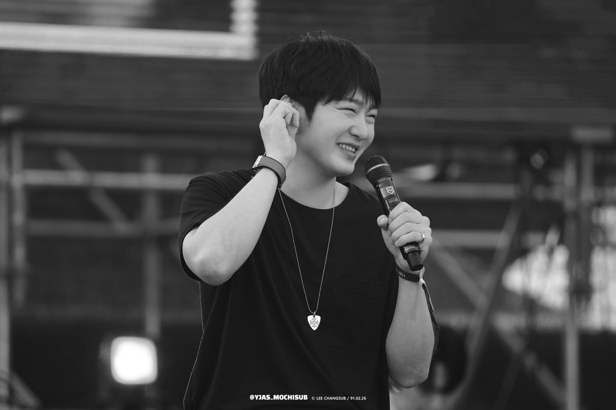 240908 썸데이페스티벌 이창섭

😋

#비투비 #이창섭 #changsub #チャンソプ　
<a href="/LeeCS_BTOB/">이창섭</a>