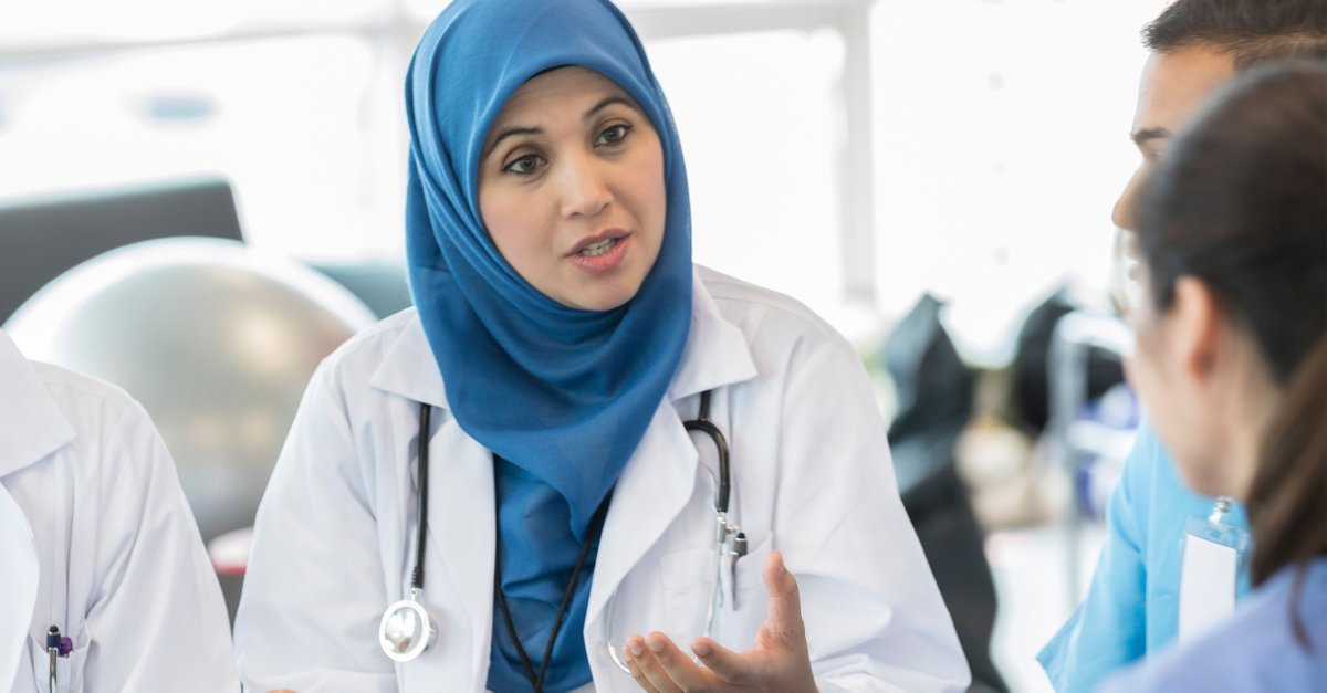 One year into the launch of #PracticeReadyOntario (#PRO), read about the program implementation &amp; how this additional pathway will help improve access to care in rural and northern communities across Ontario: ow.ly/pHWY50S9PEQ
<a href="/cpso_ca/">CPSO</a> 
<a href="/Touchstone_Inst/">Touchstone Institute</a> 
#PRA #IMG #ITP #NAC