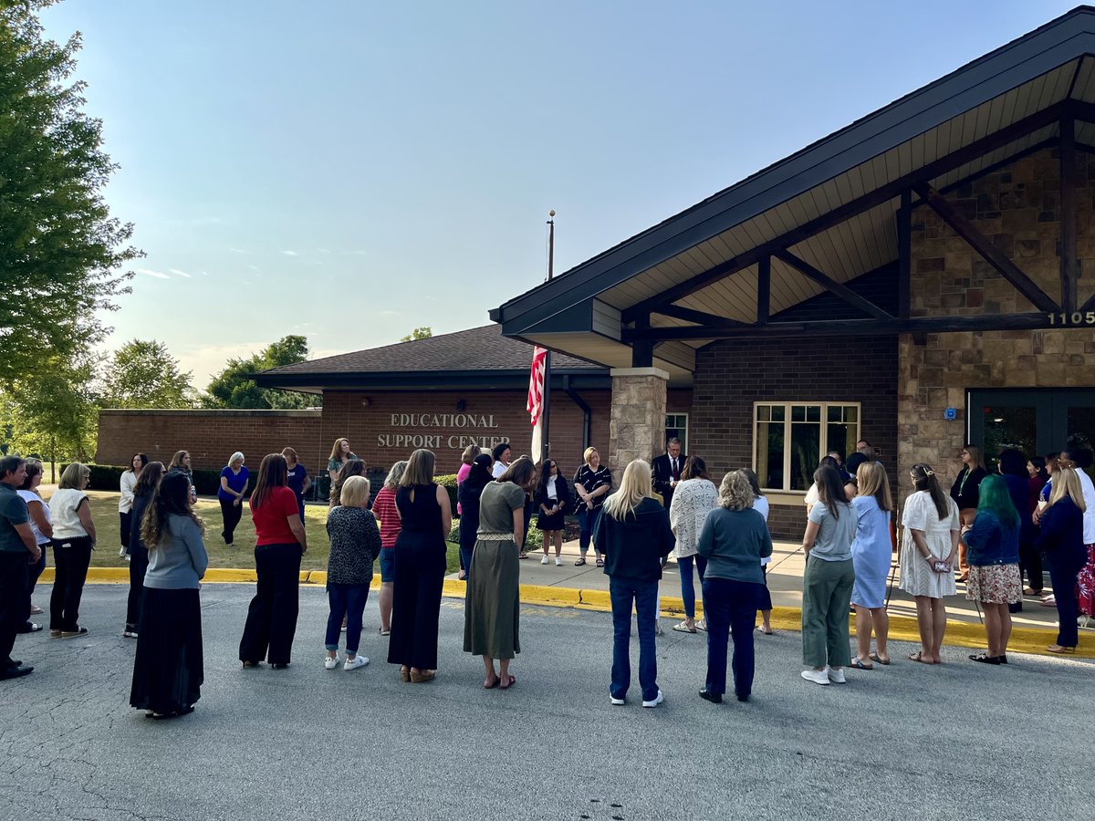 Woodland50News's tweet photo. We gathered together ESC for a moment of silence at 8:46 a.m. - the time the 1st plane hit the WTC on that tragic Sept morning. Many attendees shared where they were when it happened, and how it impacted them/their loved ones. #NeverForget #LifeintheW https://t.co/FFMNhkQ2BL
