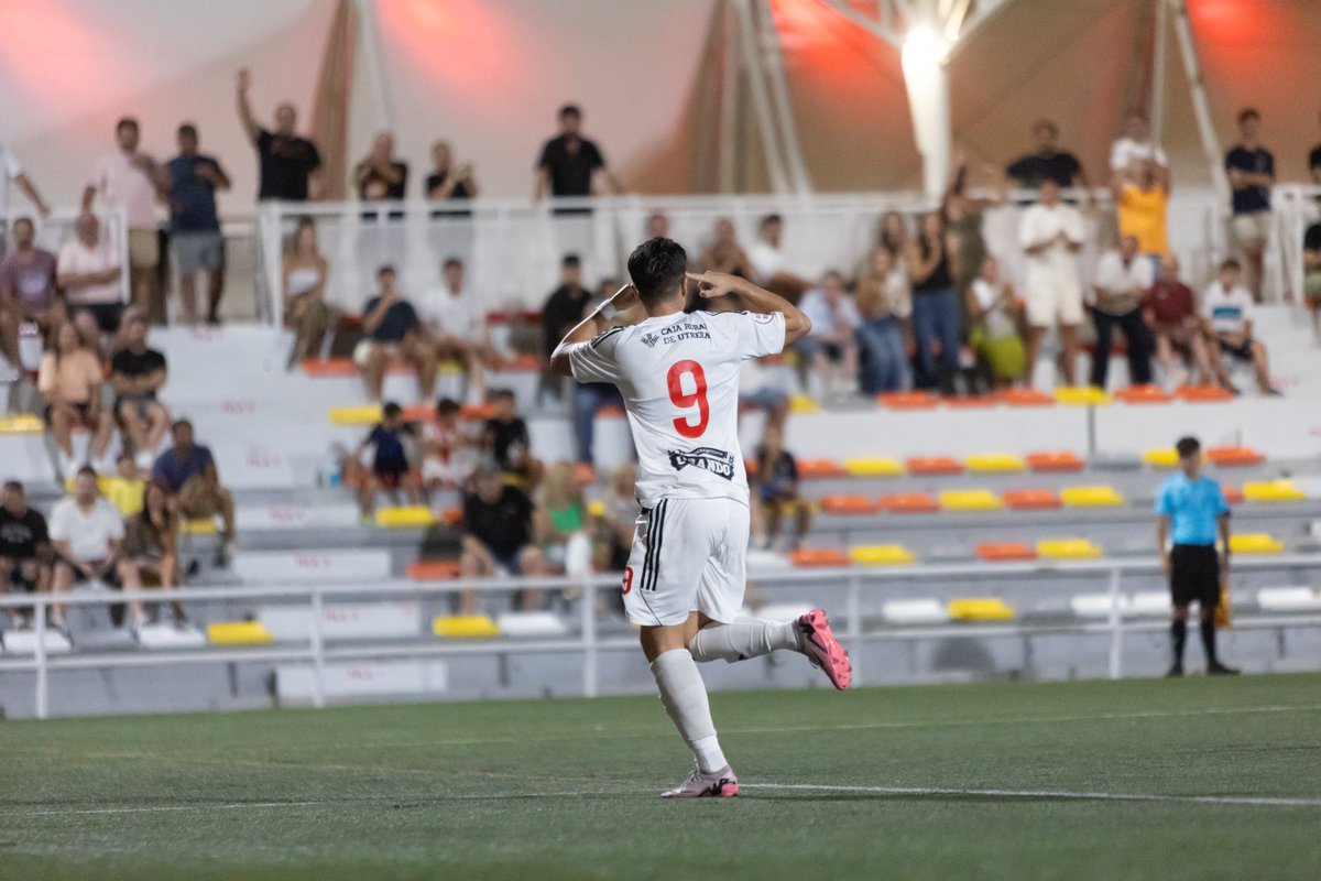 C.D. Utrera tweet media