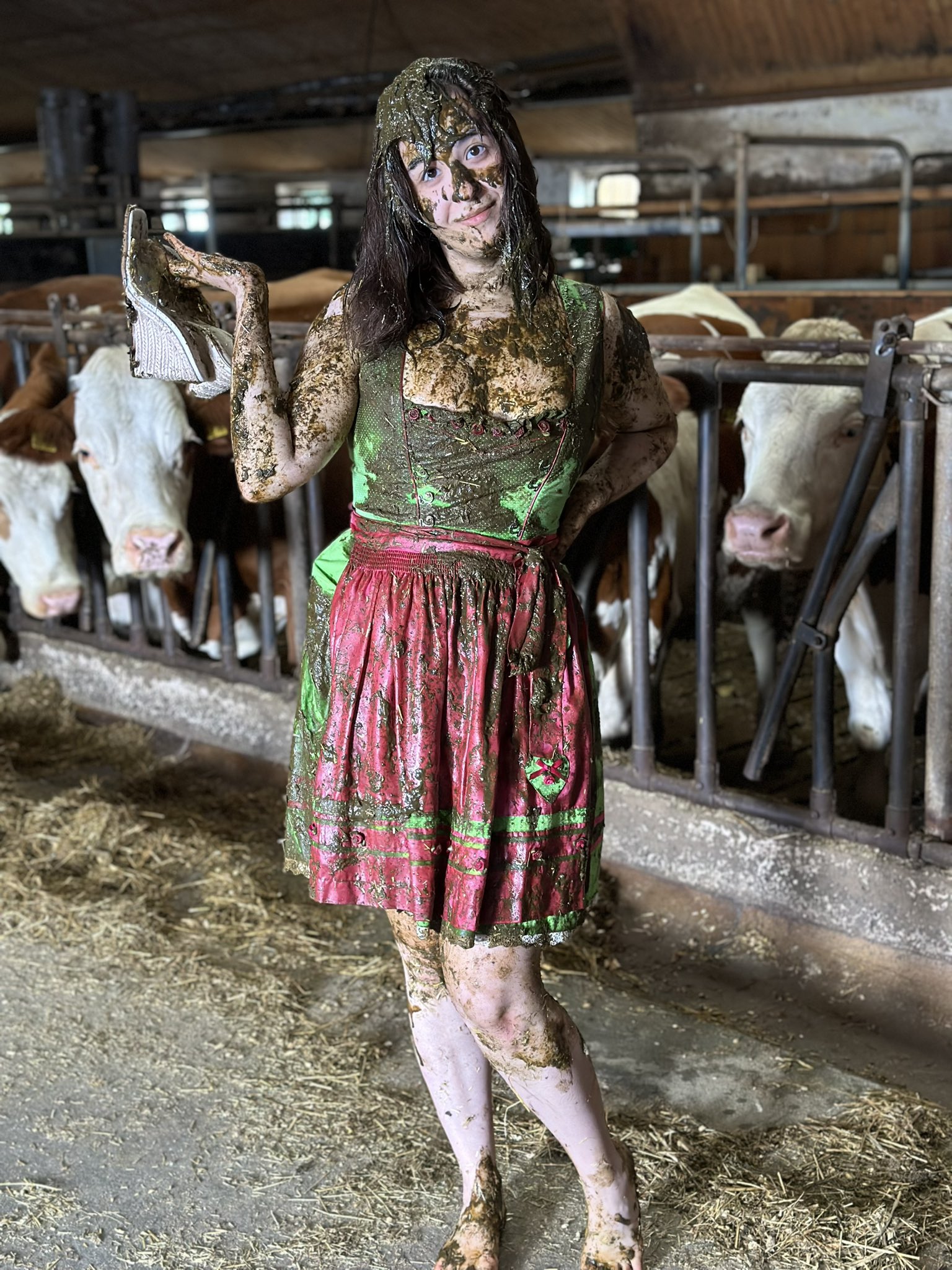 And another one done 😉 #dirndl #cowshit #manurefetish #scat https://t.co/uH8uR4SFtF