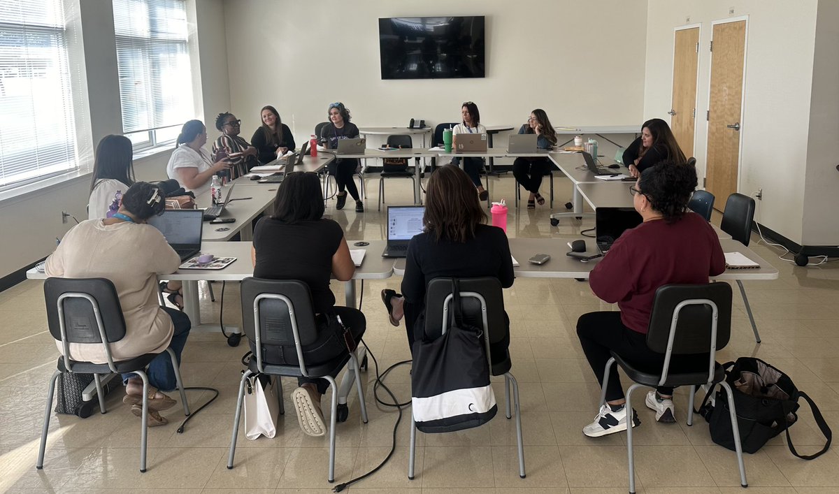Shout out to our AMAZING <a href="/GreeceCentral/">Greece Central</a> Parent Coordinators! These women pour their hearts and souls into the work❤️#communityschools #familyengagement #empower <a href="/CommSchools/">Community Schools</a> <a href="/natcenterforcs/">National Center for Community Schools</a> <a href="/NYSCSTAC/">New York State Community Schools TAC</a> <a href="/NYSCSN/">New York State Community Schools Network</a>