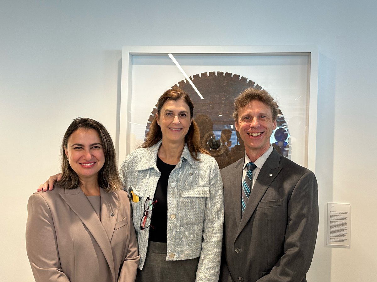 JorgenDance's tweet photo. Artistic Director Bengt Jörgen joined Helen Seibel - Head of BMO Employee &amp; Community Giving &amp; Tamrah Corben - Manager, Community Giving Canada at the opening of the beautiful BMO Academy: BMO's new flagship learning &amp; event centre in downtown Toronto
@BMO @ChrisMoise https://t.co/52LO620Cnw