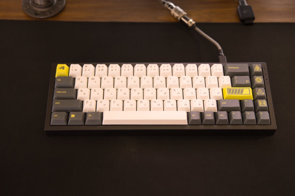 WESslayzGG's tweet photo. New @Glorious Capsule drop! 3 themes for September to fit different different styles.

142 total keycaps for extended keyboard support, including ANSI and ISO.

Quality PBT material for a premium typing experience and crisp legends!

Get yours! https://t.co/UIHIcQDNUO https://t.co/xiD6L59YcY