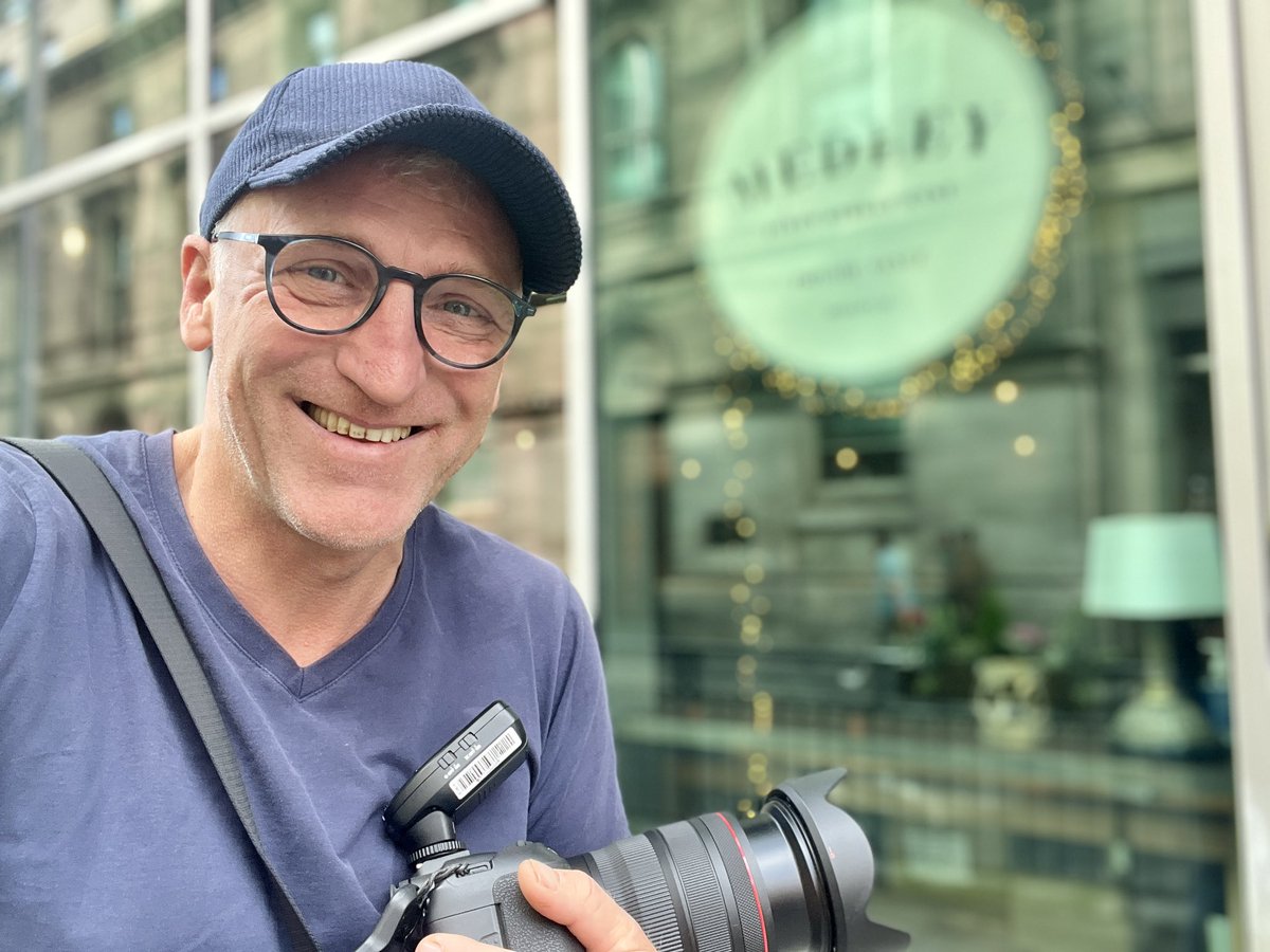 Dublinheadshot's tweet image. Another headshot day in Medley -Fleet Street, see you next week 😄 #businessheadshot #actingheadshot #portraitphotography #dublinphotographer