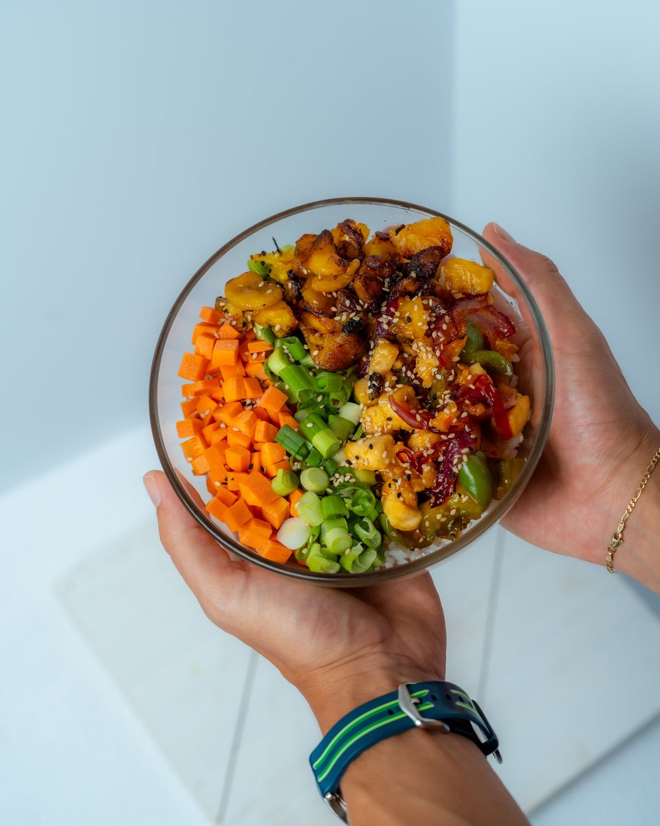 Vegan Bowl 🤤
—
—
☎️787-978-3053 / 787-209-4349
Ubicados en el casco urbano de Mayagüez, calle Méndez Vigo. Abiertos los 7 días #LaFresqueria #EatBetterNotLess #SaladBar #Local #Wraps #Acai #PokeBowl #Majado