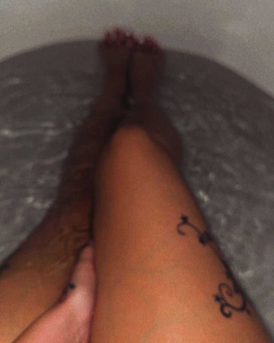 Wednesdays are wet 🤭
onlyfans.com/mamaemy0617
#wetwednesday #wet #dailypost #content #contentcreator #Onlyfan #onlyfans #ofgirls #link #mamaemy #subscribe