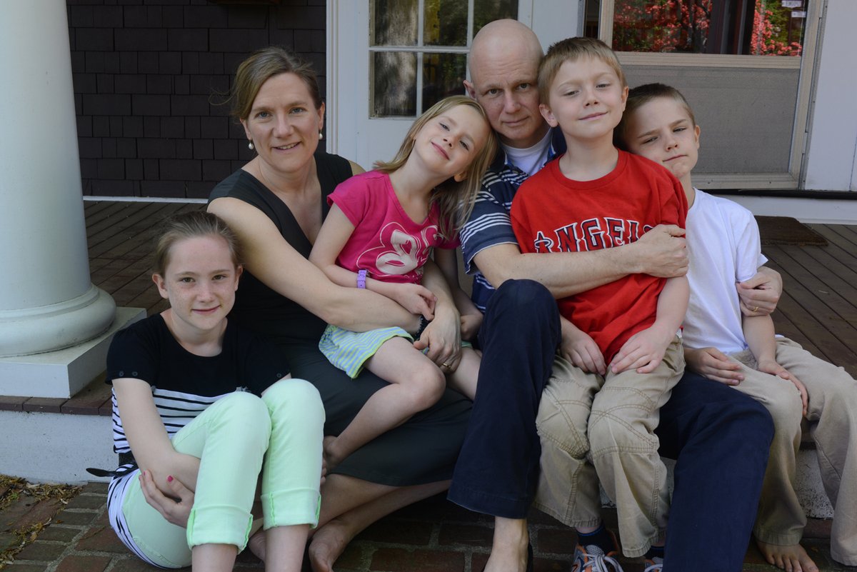 Harvard Medical School (@harvardmed) on Twitter photo As a doctor who strives to cure cancer, HMS oncologist Wolfram Goessling found himself as a patient at <a href="/DanaFarber/">Dana-Farber</a> and <a href="/BrighamWomens/">Brigham and Women's Hospital</a> when he was diagnosed with angiosarcoma.
“Facing Cancer,” a film that that tells his inspiring story, will premiere at the Coolidge Corner As a doctor who strives to cure cancer, HMS oncologist Wolfram Goessling found himself as a patient at <a href="/DanaFarber/">Dana-Farber</a> and <a href="/BrighamWomens/">Brigham and Women's Hospital</a> when he was diagnosed with angiosarcoma.
“Facing Cancer,” a film that that tells his inspiring story, will premiere at the Coolidge Corner