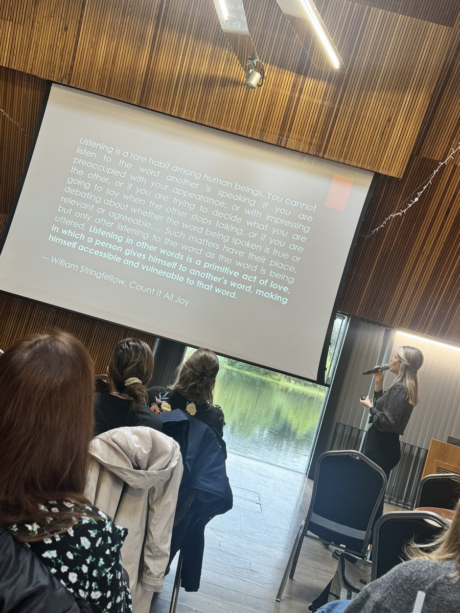 Leasa Fish tweet media