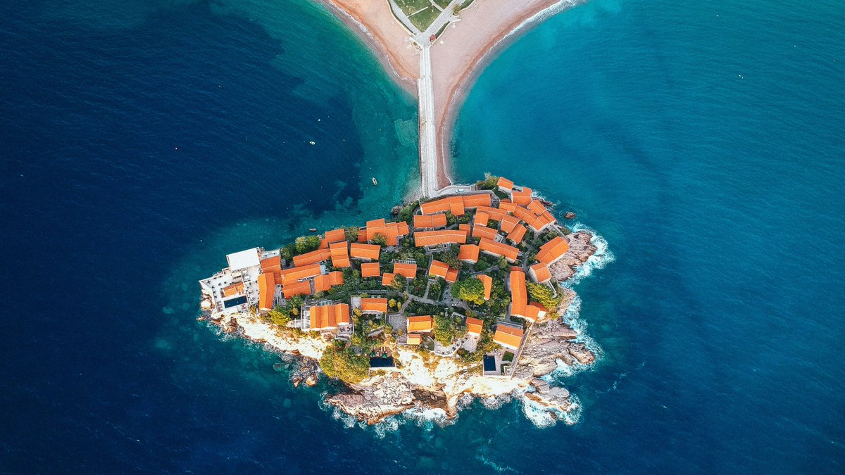 Montenegro-Kracher! 🥳💰 Berlin - Tivat vom 15.10 - 22.10 mit easyJet ab 75€: flug.idealo.de/ergebnis/tBUBg… ✈️🇲🇪

#Berlin #Tivat #Montenegro #CrnaGora #easyJet #Urlaub #Lastminute #Billig #Angebot #Schnäppchen #Deals #Deal #Rabatt  #reisenmachtglücklich #Ferien #Balkan #geheimtipp
