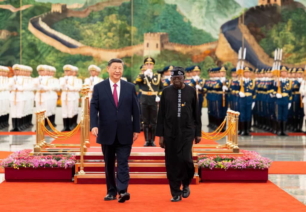salawueedris1's tweet photo. President Bola Ahmed Tinubu @officialABAT secured the following deals during the official trips to China, thus bringing a lot of goodies to Nigerians. 

A thread 

1- After the Visitation to CRCC, PBAT has assured the Ibadan-Abuja-Kaduna-Kano railway segments will be completed https://t.co/VRjwiEz45I