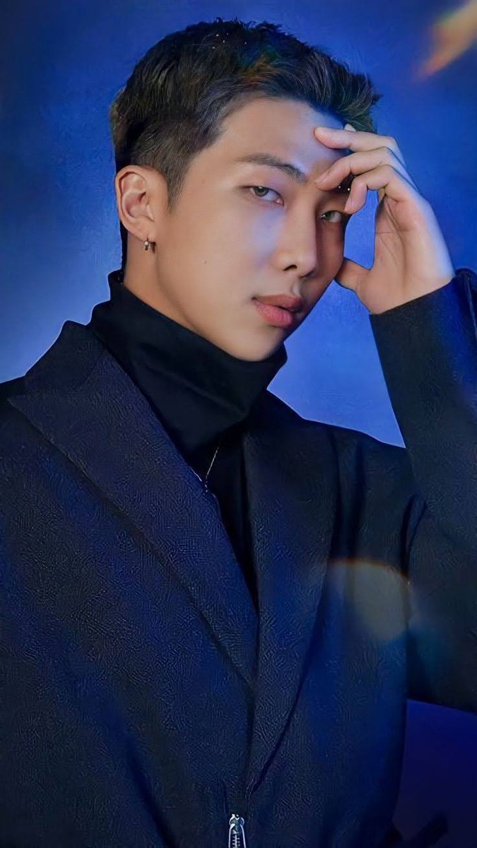 HAPPY BIRTHDAY NAMJOON  🌅🐨💜

#30YearsOfJooniverse
#OurVoiceOurShoulderRM
#OurRightPlaceRM
#OurHeavenRM
#LostInNamjoon
#HangingTightForNamjoon
#HappyNamJoonDay  
#HappyBirthdayRM