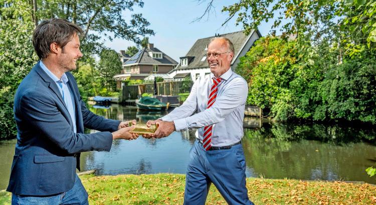 #Value8 verkoopt #AmsterdamGold aan Aunexum (=eigenaar Holland Gold). Dat levert een sterke combi op die internationaal kan groeien. Betrouwbare nieuwe eigenaar + goed rendement. Wat wil een mens nog meer.