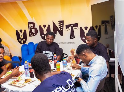 WikicatStalwart's tweet image. All work and no chop makes builders give up on building,right?

It was time for item 13/7 depending on your demograph.

Our builders love food….kai!😂
#LiskXAyaRoadshow
#onchainBuildersProgram