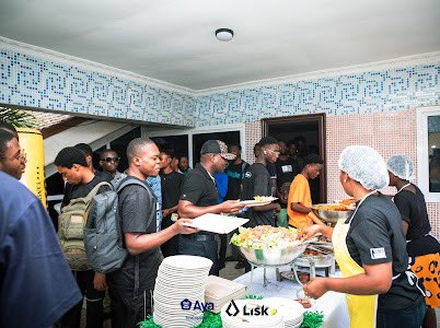 WikicatStalwart's tweet image. All work and no chop makes builders give up on building,right?

It was time for item 13/7 depending on your demograph.

Our builders love food….kai!😂
#LiskXAyaRoadshow
#onchainBuildersProgram