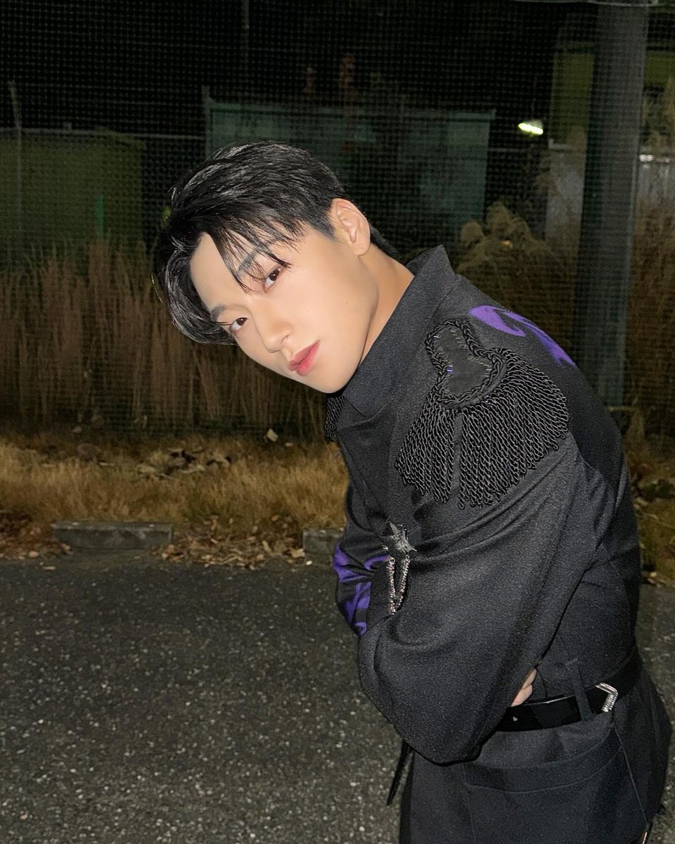 El #𝐄ꪀׁׅ·黄昏᭄ℭōnꪀᥱc𝕥 domina las tendencias, y yo no podía quedarme atrás para usar el #𝟷𝟶𝟬𝟵𖤝𝒞ⱺׁ︩︪𝕕ə y acompañar a los chicos de <a href="/endusktwt/">𝐄n✷𝖉ū𝕤𝒌</a> en su tan esperado #Eꪀ·팬me͟ꫀׁׅܻ𝕥iꪀg𐚁𝐃·𝟸.

𝑚𝐢𝕕𝐧ig𝔥𝕥  ⋆  𝐫äi𝖓 ⢷ 𝕔hrīs