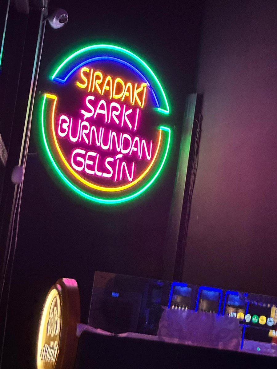 Canerchavo's tweet photo. Yanındakiyle beraber https://t.co/7Vni8lrlkv