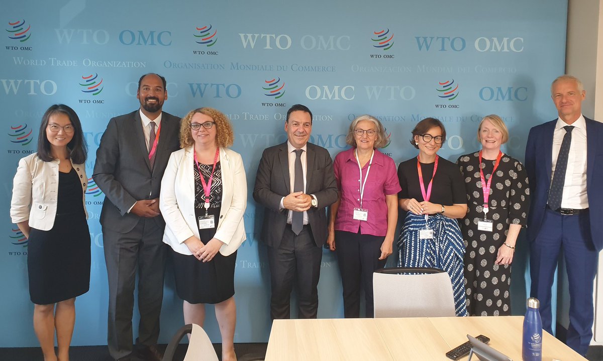 Great meeting of <a href="/FoodDrinkEU/">FoodDrinkEurope</a> with <a href="/wto/">WTO</a> DDG <a href="/Paugam_Commerce/">Jean-Marie Paugam</a> &amp; team, where we discussed:
🔹️WTO reform
🔹️Ag negotiations 
🔹️Trade &amp; sustainability
🔹️Critical role of intl. cooperation in preventing regulatory fragmentation and friction
🔹️Illicit trade
Thx for your time!